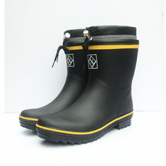 Black toggle wellies with yellow stripe